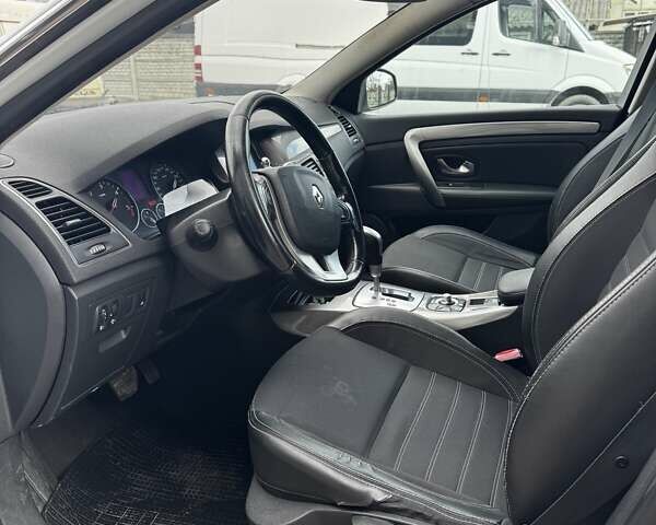Білий Рено Лагуна, об'ємом двигуна 2 л та пробігом 424 тис. км за 6600 $, фото 7 на Automoto.ua