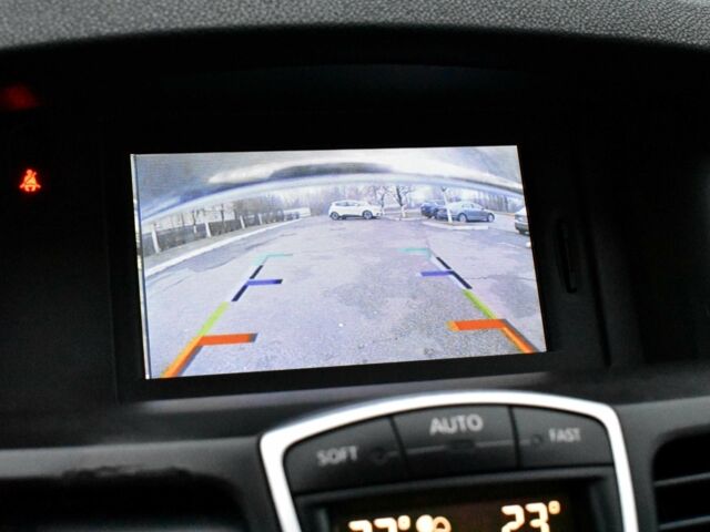 Белый Рено Лагуна, объемом двигателя 1.5 л и пробегом 183 тыс. км за 5700 $, фото 14 на Automoto.ua