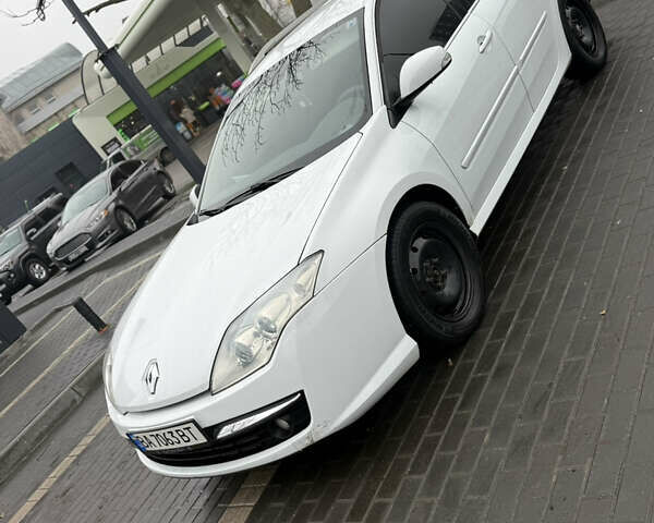 Белый Рено Лагуна, объемом двигателя 1.46 л и пробегом 348 тыс. км за 5300 $, фото 6 на Automoto.ua