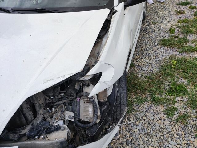 Білий Рено Лагуна, об'ємом двигуна 2 л та пробігом 335 тис. км за 3500 $, фото 9 на Automoto.ua