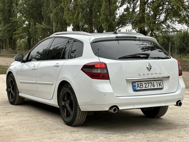 Белый Рено Лагуна, объемом двигателя 2 л и пробегом 300 тыс. км за 6999 $, фото 23 на Automoto.ua