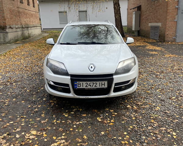 Белый Рено Лагуна, объемом двигателя 1.46 л и пробегом 323 тыс. км за 6800 $, фото 1 на Automoto.ua