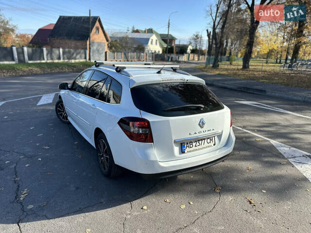 Белый Рено Лагуна, объемом двигателя 1.46 л и пробегом 290 тыс. км за 6999 $, фото 13 на Automoto.ua