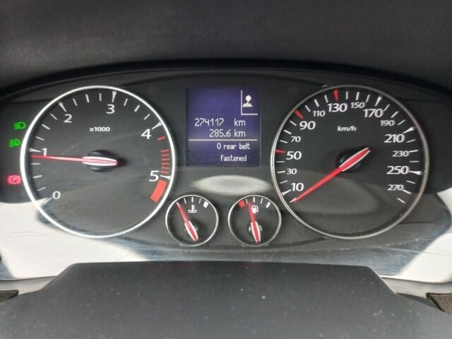 Рено Лагуна 2011 в Хмельницком на Automoto.ua Белый Рено Лагуна, объемом двигателя 2 л и пробегом 274 тыс. км за 6500 $, фото 15 на Automoto.ua