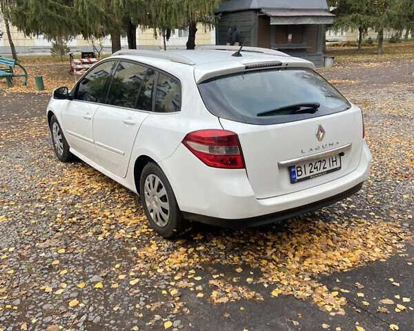 Белый Рено Лагуна, объемом двигателя 1.46 л и пробегом 323 тыс. км за 6800 $, фото 4 на Automoto.ua