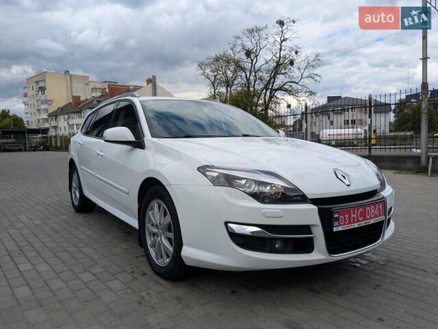 Белый Рено Лагуна, объемом двигателя 2 л и пробегом 330 тыс. км за 8255 $, фото 26 на Automoto.ua