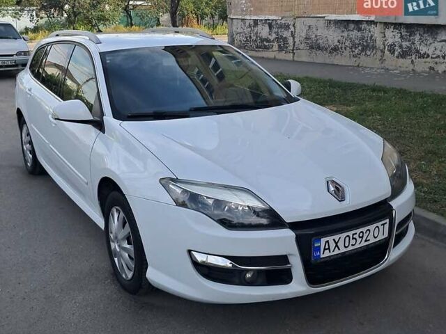 Белый Рено Лагуна, объемом двигателя 1.5 л и пробегом 287 тыс. км за 9000 $, фото 13 на Automoto.ua