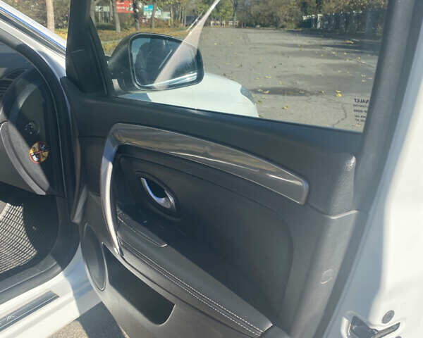 Белый Рено Лагуна, объемом двигателя 1.46 л и пробегом 344 тыс. км за 7300 $, фото 19 на Automoto.ua