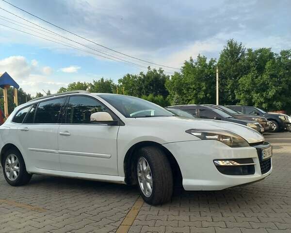 Белый Рено Лагуна, объемом двигателя 2 л и пробегом 273 тыс. км за 7200 $, фото 11 на Automoto.ua