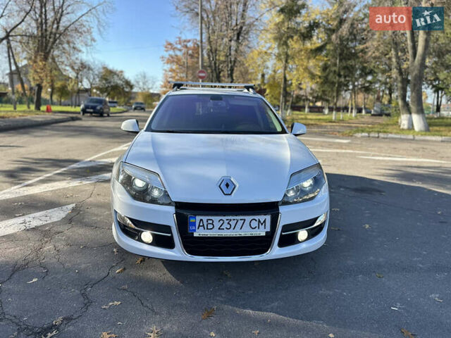 Белый Рено Лагуна, объемом двигателя 1.46 л и пробегом 290 тыс. км за 6999 $, фото 30 на Automoto.ua