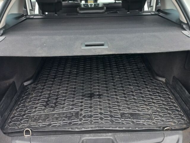 Рено Лагуна 2011 в Хмельницком на Automoto.ua Белый Рено Лагуна, объемом двигателя 2 л и пробегом 274 тыс. км за 6500 $, фото 14 на Automoto.ua