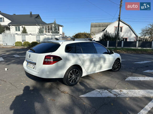 Белый Рено Лагуна, объемом двигателя 1.46 л и пробегом 290 тыс. км за 6999 $, фото 25 на Automoto.ua