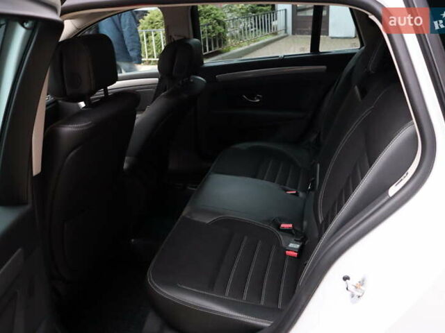 Белый Рено Лагуна, объемом двигателя 2 л и пробегом 247 тыс. км за 9900 $, фото 34 на Automoto.ua