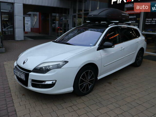 Белый Рено Лагуна, объемом двигателя 2 л и пробегом 247 тыс. км за 9900 $, фото 1 на Automoto.ua