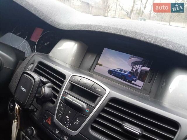Белый Рено Лагуна, объемом двигателя 1.46 л и пробегом 340 тыс. км за 5900 $, фото 29 на Automoto.ua