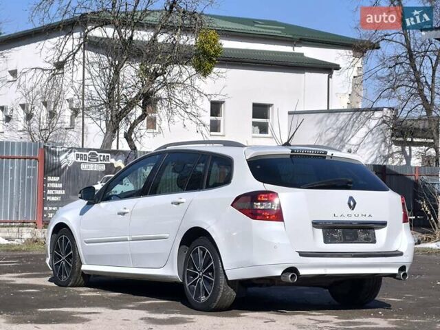 Белый Рено Лагуна, объемом двигателя 2 л и пробегом 299 тыс. км за 8888 $, фото 23 на Automoto.ua