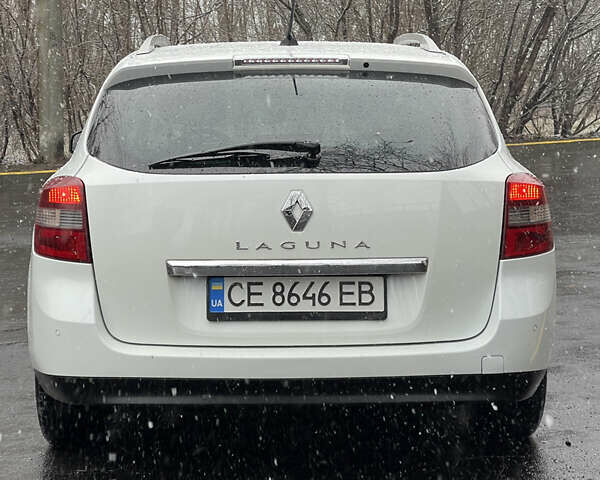 Белый Рено Лагуна, объемом двигателя 1.5 л и пробегом 320 тыс. км за 8100 $, фото 6 на Automoto.ua