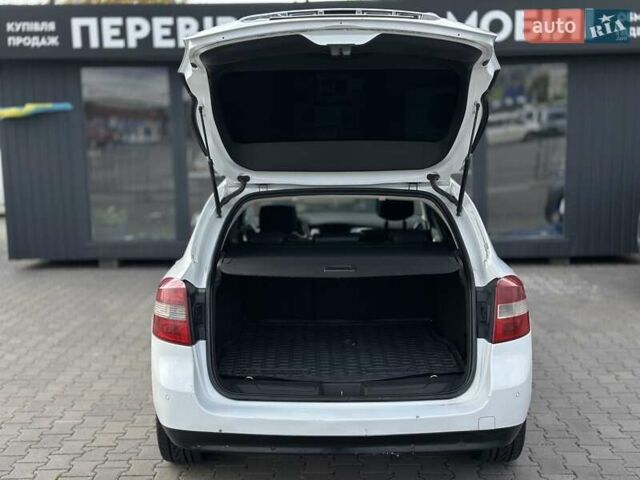 Рено Лагуна 2012 в Черновцах на Automoto.ua Белый Рено Лагуна, объемом двигателя 1.46 л и пробегом 406 тыс. км за 6500 $, фото 13 на Automoto.ua