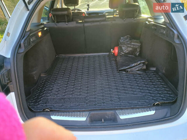 Білий Рено Лагуна, об'ємом двигуна 1.46 л та пробігом 190 тис. км за 8200 $, фото 8 на Automoto.ua