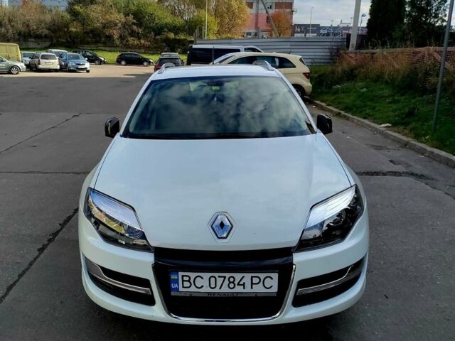 Белый Рено Лагуна, объемом двигателя 1.5 л и пробегом 250 тыс. км за 8100 $, фото 7 на Automoto.ua