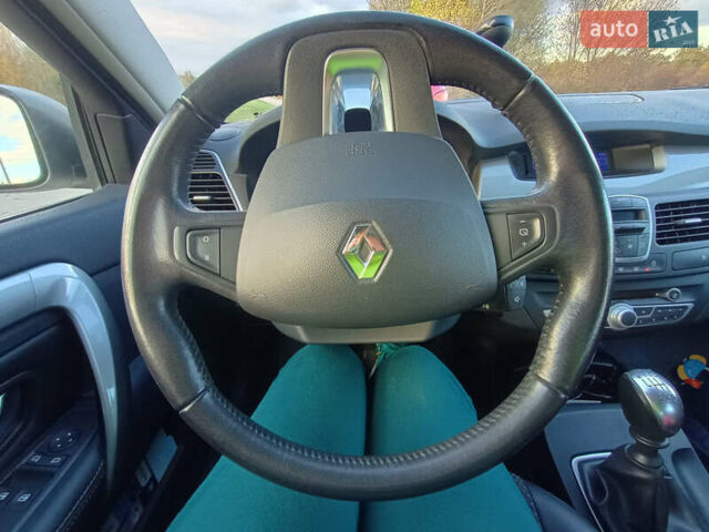 Білий Рено Лагуна, об'ємом двигуна 1.46 л та пробігом 190 тис. км за 8200 $, фото 5 на Automoto.ua