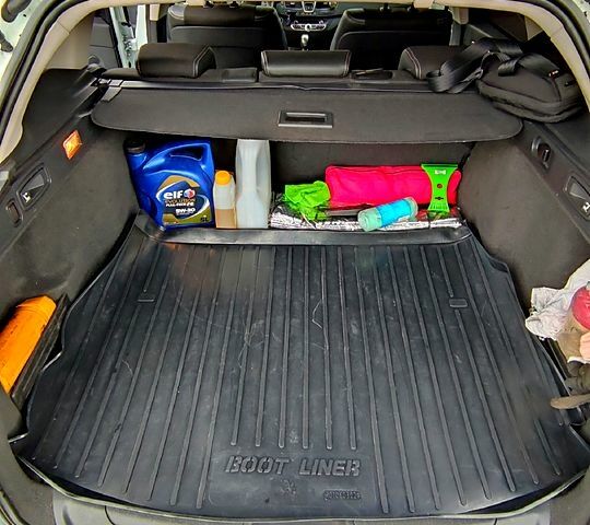 Белый Рено Лагуна, объемом двигателя 1.5 л и пробегом 175 тыс. км за 8500 $, фото 11 на Automoto.ua