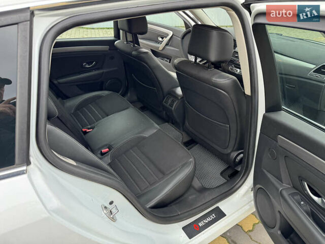 Белый Рено Лагуна, объемом двигателя 1.5 л и пробегом 212 тыс. км за 8600 $, фото 8 на Automoto.ua