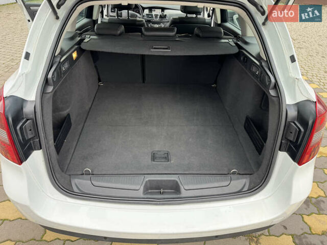 Белый Рено Лагуна, объемом двигателя 1.5 л и пробегом 212 тыс. км за 8600 $, фото 10 на Automoto.ua