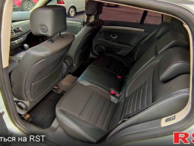 Белый Рено Лагуна, объемом двигателя 1.5 л и пробегом 175 тыс. км за 8500 $, фото 10 на Automoto.ua