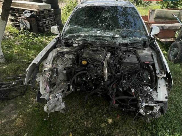 Белый Рено Лагуна, объемом двигателя 2 л и пробегом 312 тыс. км за 3600 $, фото 6 на Automoto.ua