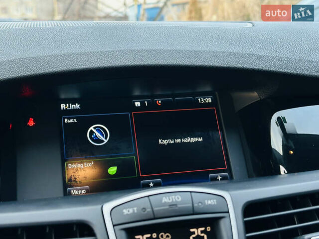 Белый Рено Лагуна, объемом двигателя 2 л и пробегом 166 тыс. км за 9900 $, фото 30 на Automoto.ua