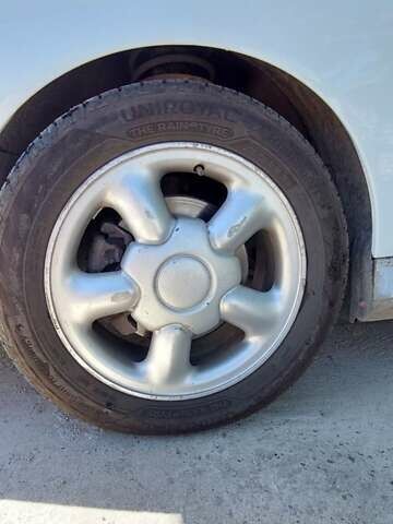 Белый Рено Лагуна, объемом двигателя 2 л и пробегом 420 тыс. км за 1700 $, фото 9 на Automoto.ua