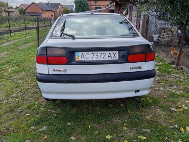 Белый Рено Лагуна, объемом двигателя 2 л и пробегом 500 тыс. км за 1250 $, фото 4 на Automoto.ua