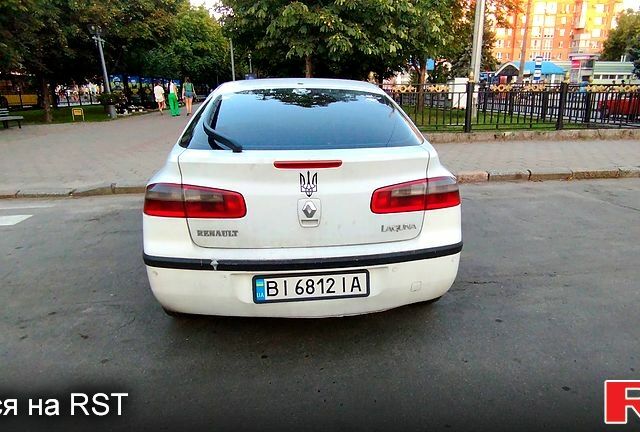 Белый Рено Лагуна, объемом двигателя 1.9 л и пробегом 380 тыс. км за 3800 $, фото 4 на Automoto.ua