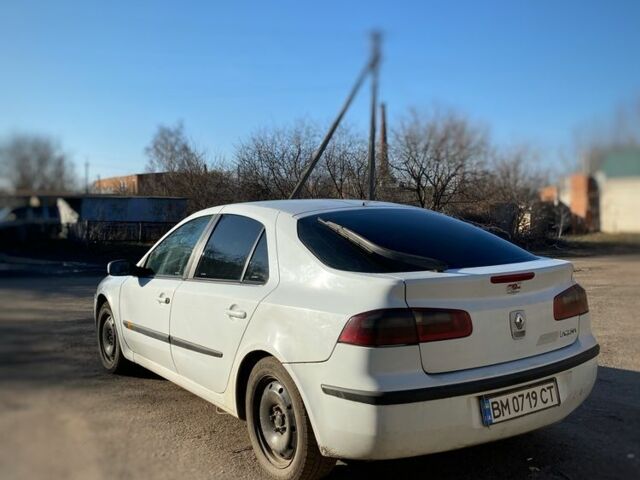 Белый Рено Лагуна, объемом двигателя 1.9 л и пробегом 383 тыс. км за 2300 $, фото 2 на Automoto.ua
