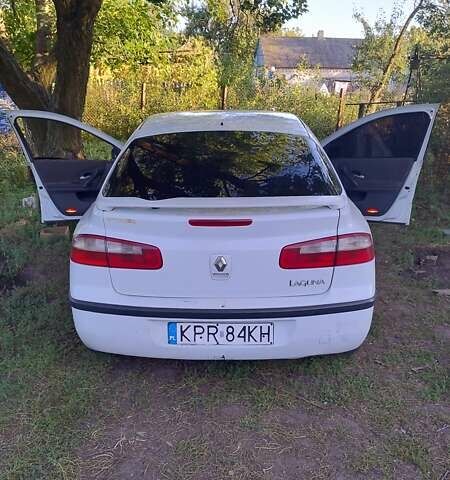 Білий Рено Лагуна, об'ємом двигуна 1.9 л та пробігом 366 тис. км за 2700 $, фото 2 на Automoto.ua