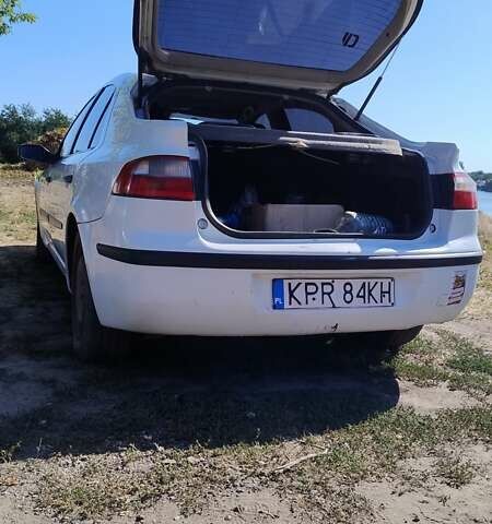 Білий Рено Лагуна, об'ємом двигуна 1.9 л та пробігом 366 тис. км за 2700 $, фото 1 на Automoto.ua