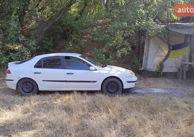 Білий Рено Лагуна, об'ємом двигуна 1.9 л та пробігом 366 тис. км за 2700 $, фото 3 на Automoto.ua