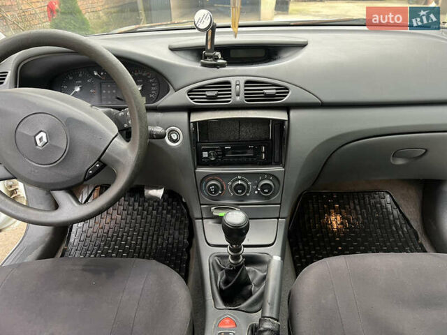 Білий Рено Лагуна, об'ємом двигуна 1.87 л та пробігом 372 тис. км за 3500 $, фото 3 на Automoto.ua