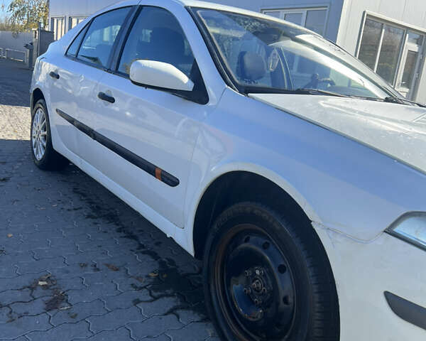 Білий Рено Лагуна, об'ємом двигуна 1.87 л та пробігом 372 тис. км за 3500 $, фото 8 на Automoto.ua