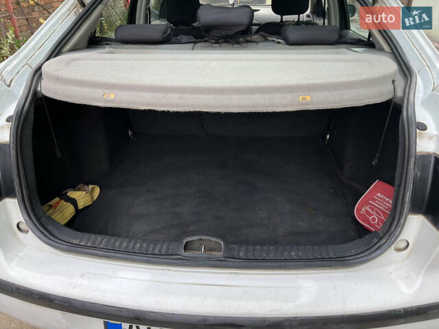 Білий Рено Лагуна, об'ємом двигуна 1.87 л та пробігом 372 тис. км за 3500 $, фото 4 на Automoto.ua