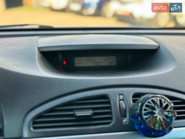 Белый Рено Лагуна, объемом двигателя 1.9 л и пробегом 231 тыс. км за 4990 $, фото 5 на Automoto.ua