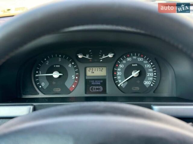 Белый Рено Лагуна, объемом двигателя 1.9 л и пробегом 231 тыс. км за 4990 $, фото 4 на Automoto.ua