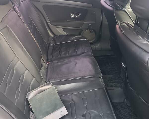 Белый Рено Лагуна, объемом двигателя 1.5 л и пробегом 244 тыс. км за 5100 $, фото 1 на Automoto.ua