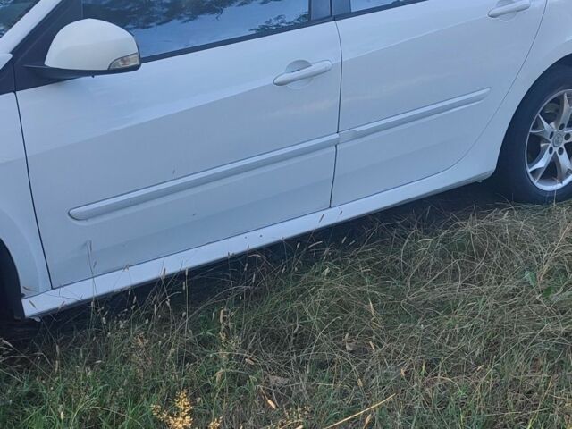 Белый Рено Лагуна, объемом двигателя 0 л и пробегом 348 тыс. км за 7200 $, фото 19 на Automoto.ua