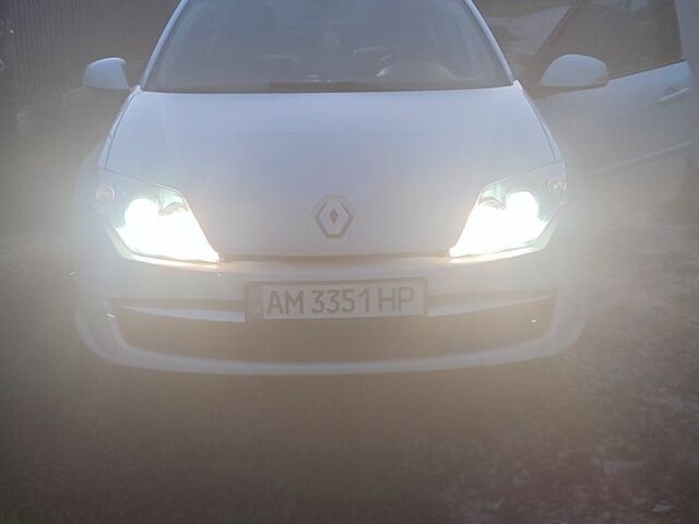 Белый Рено Лагуна, объемом двигателя 0 л и пробегом 348 тыс. км за 7200 $, фото 23 на Automoto.ua
