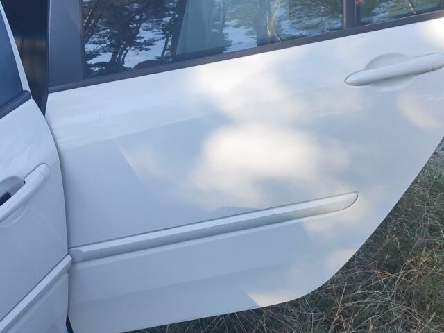 Белый Рено Лагуна, объемом двигателя 0 л и пробегом 348 тыс. км за 7200 $, фото 16 на Automoto.ua