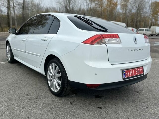 Рено Лагуна 2010 в Харькове на Automoto.ua Белый Рено Лагуна, объемом двигателя 1.5 л и пробегом 268 тыс. км за 7800 $, фото 2 на Automoto.ua
