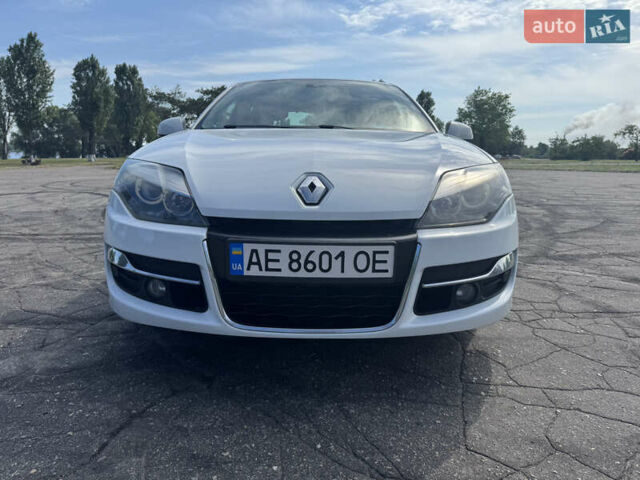 Білий Рено Лагуна, об'ємом двигуна 1.46 л та пробігом 225 тис. км за 6500 $, фото 12 на Automoto.ua