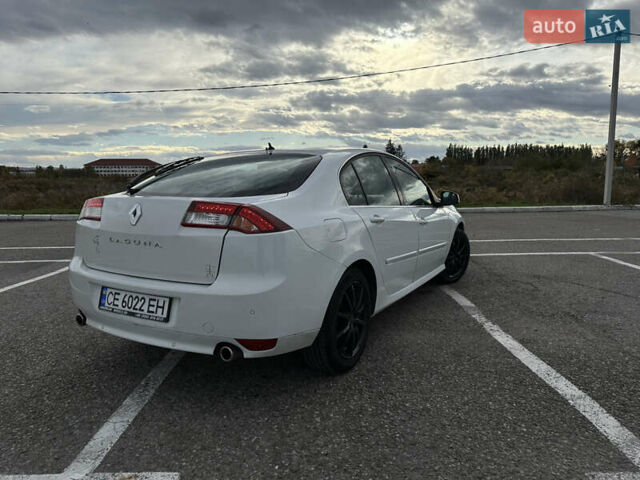 Белый Рено Лагуна, объемом двигателя 2 л и пробегом 209 тыс. км за 7700 $, фото 6 на Automoto.ua